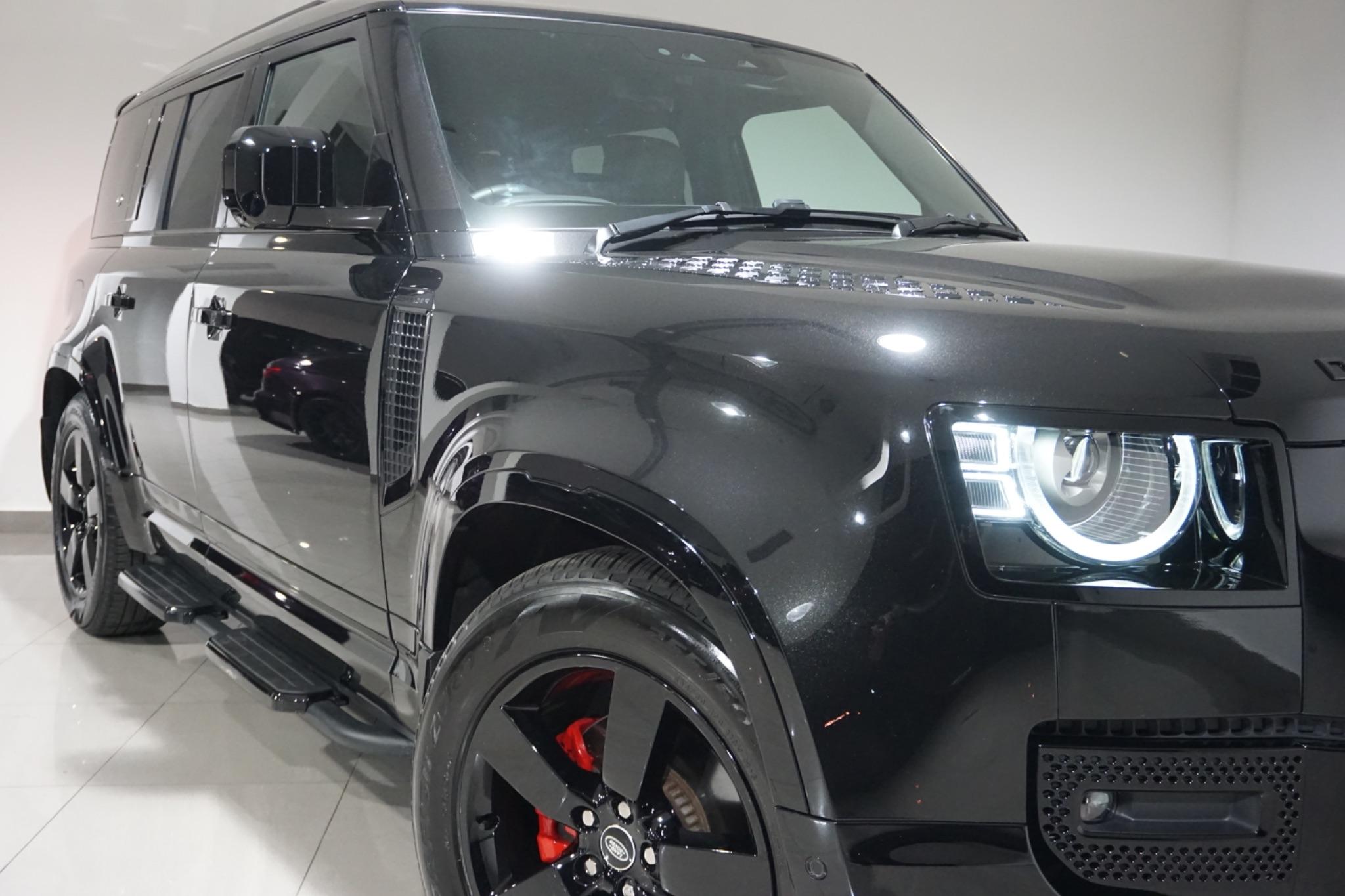 Land Rover Defender 110 3.0 D250 MHEV HSE Auto 4WD Euro 6 (s/s) 5dr